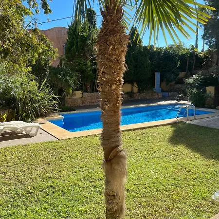 公寓 Groundfloor Of Private Pool Quiet & Residential 阿尔啼