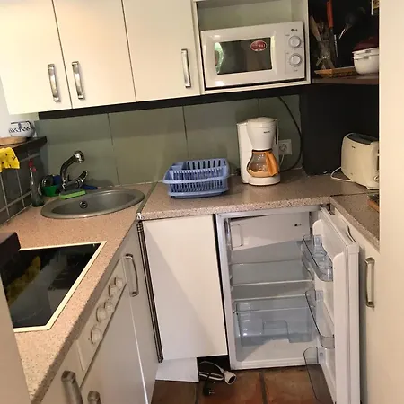 Groundfloor Of Private Pool Quiet & Residential 阿尔啼